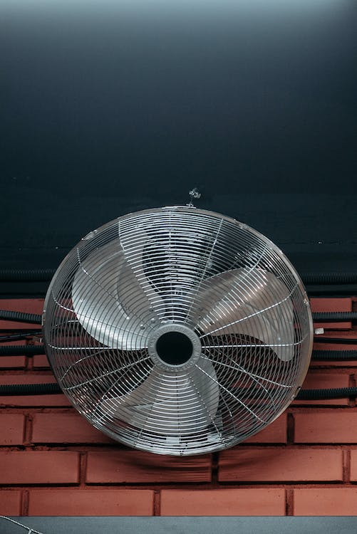 fan to keep garage cool